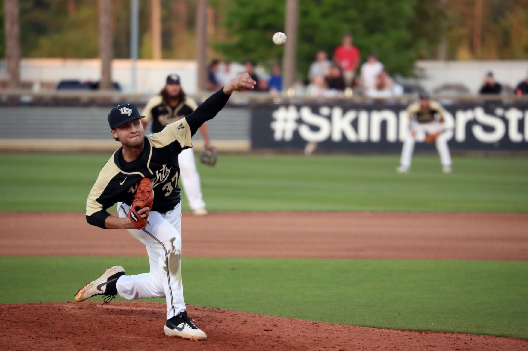 UCF v UConn 8 (AB)